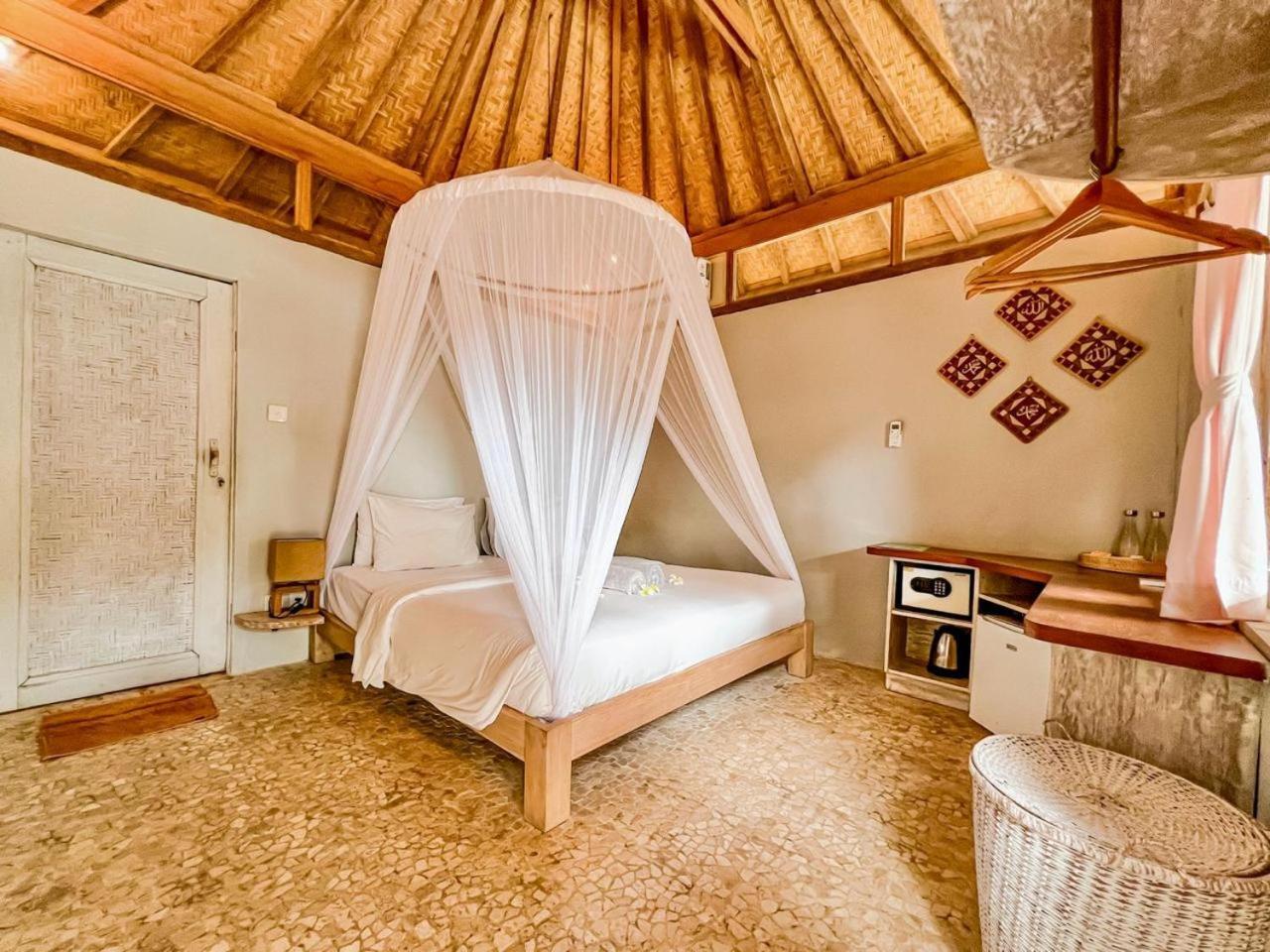 Les Villas Ottalia Yoga & Diving, Gili Meno Exterior foto